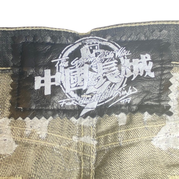 HTF: 7 For All Mankind® x Great China Wall ☻︎ Leather Skull Patch Standard Jeans - Picture 8 of 16
